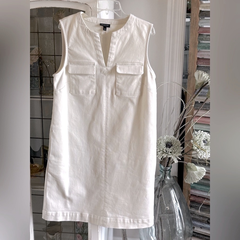 Who What Wear Ivory Shift Dress. Sleeveless Denim | Neutral. Women’s Sz. S EUC
